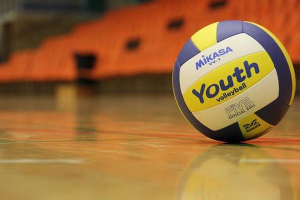 erkekler-axa-sigorta-kupa-voleyde-fenerbahce-hdi-sigorta-finalde-AC6GigBM.jpg